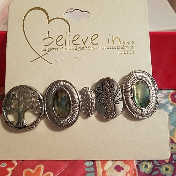 Bracelet - Picture 1 of 1